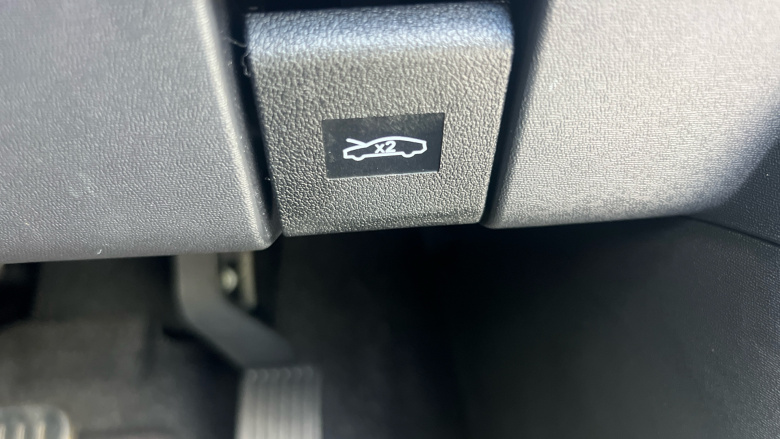 BYD Dolphin Surf 115kW Comfort 43kWh 5dr Auto Electric Hatchback